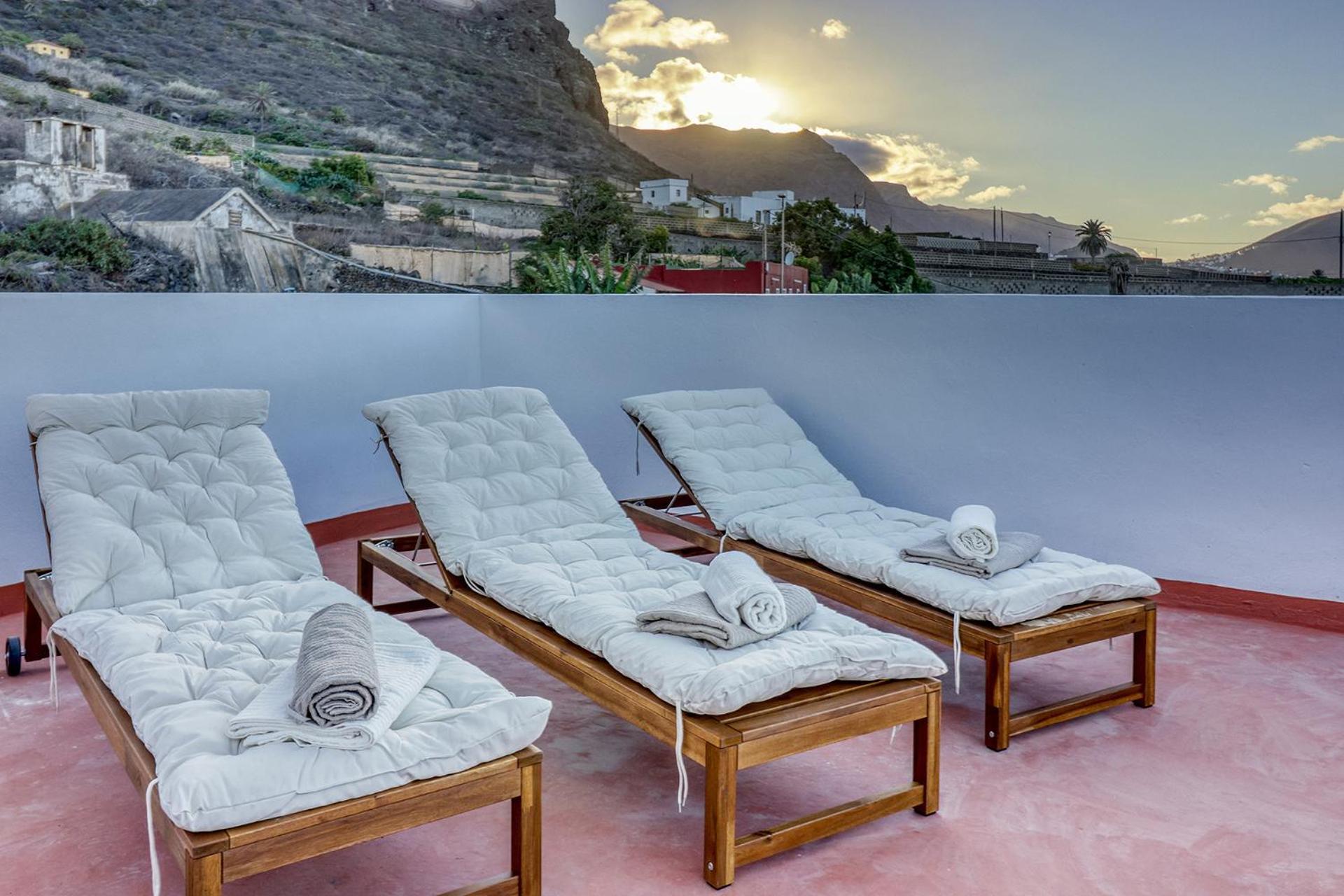 Ferienhaus Spacious With Tropical Garden, Bbq, Near Seaside Los Silos